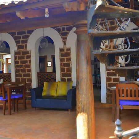 Cavala The Seaside Resort Baga Ngoại thất bức ảnh