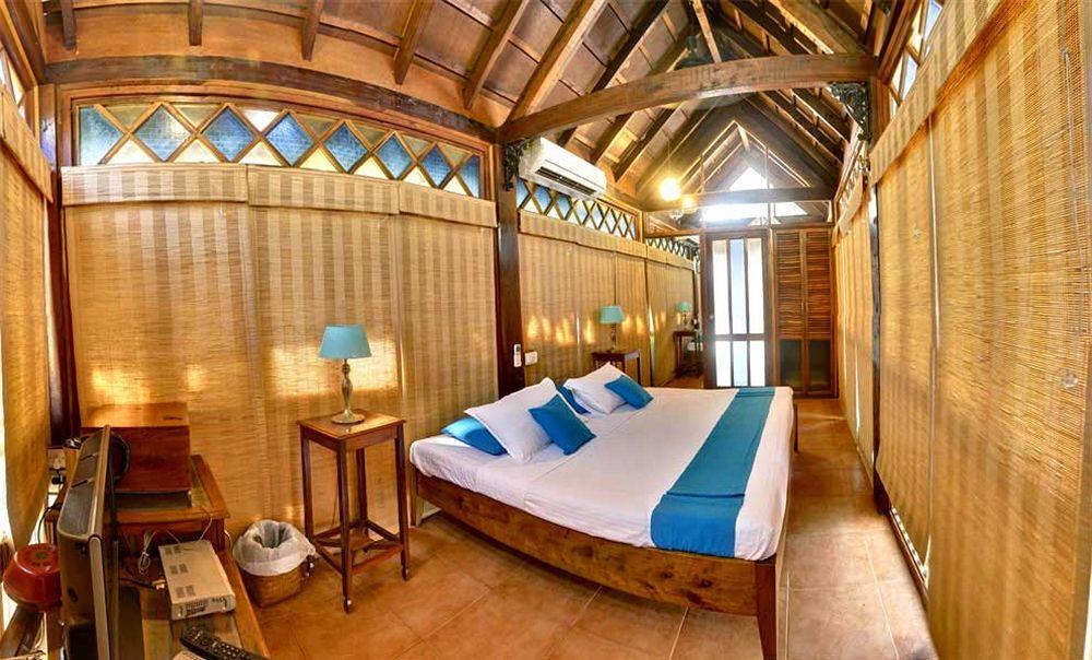 Cavala The Seaside Resort Baga Ngoại thất bức ảnh