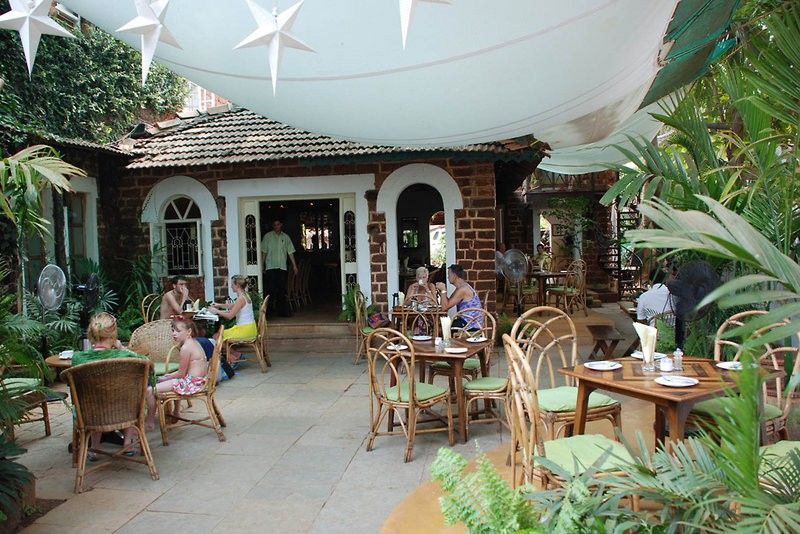 Cavala The Seaside Resort Baga Ngoại thất bức ảnh